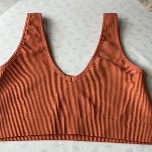 Colsie size 1X orange Sports bra. Worn once and washed no padding excellent con
